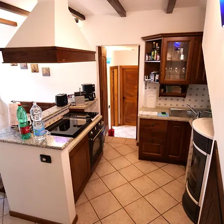 Rustico Casa Marie Mit Seeblick-dachterasse Σπίτι διακοπών