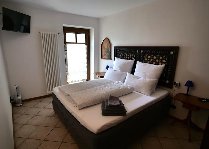 Vakantiehuis Rustico Casa Marie Mit Seeblick-dachterasse Vercana