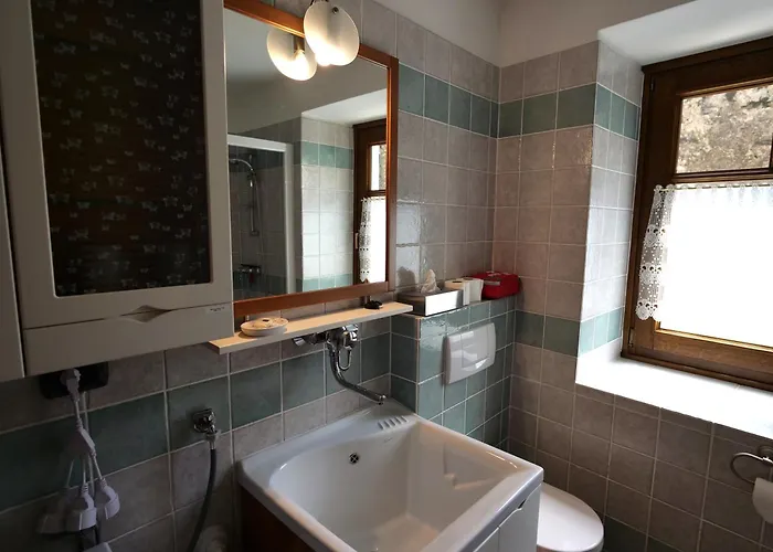 Rustico Casa Marie Mit Seeblick-dachterasse * Vercana